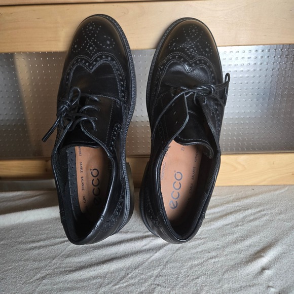 ECCO Wingtip Oxford Mens 9-9.5 Black Leather Brogue Dress Shoes Lace Up Like New main image 8
